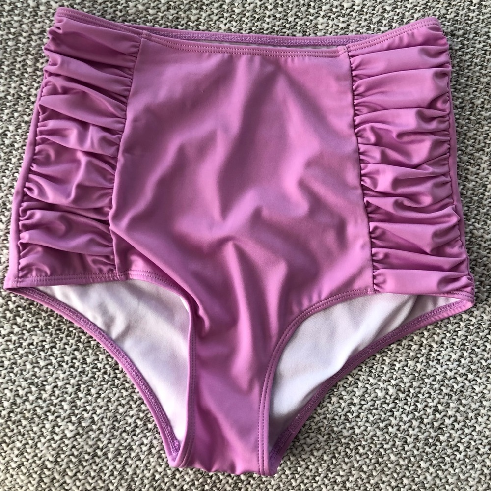 Kortni Jeane bottoms. Bodacious purple rouched